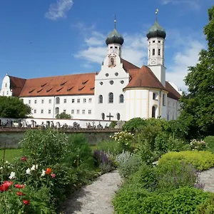 Kloster - Gaestehaus Der Salesianer Don Bosco Gasthuis